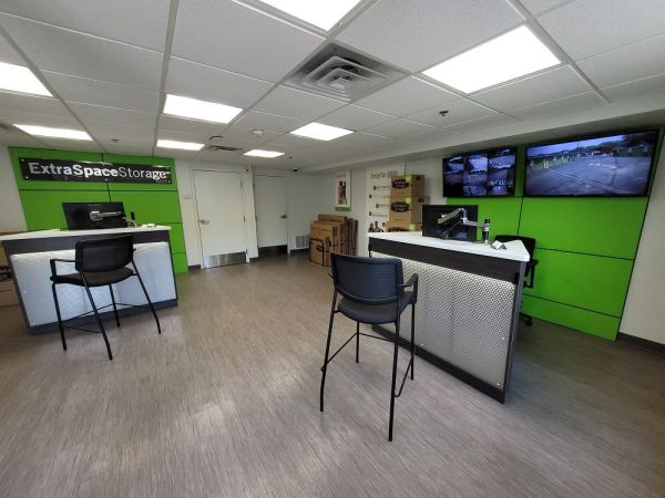 Extra Space Storage - 1028 - Ashland - Waverly St - 89 Waverly Street