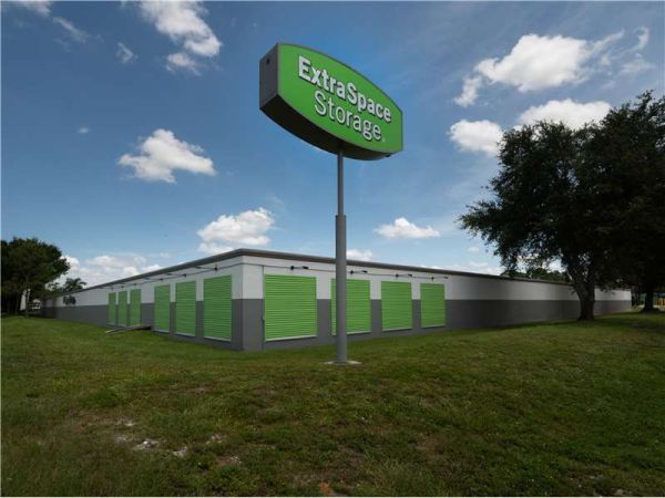 Extra Space Storage - 1318 - Port Charlotte - Paulson Dr - 17960 Paulson Drive