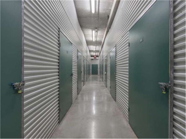 Extra Space Storage - 0207 - Tamiami - SW 8th St - 12380 Southwest 8th Street