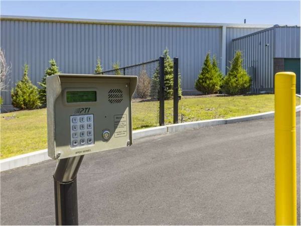 Extra Space Storage - 1659 - Cohasset - King Street - 81 King Street
