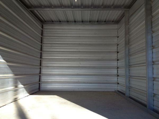 Maple Street Storage - 806 North Maple Street