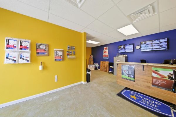 Storage Star Cheyenne - Van Buren - 4405 Van Buren Avenue