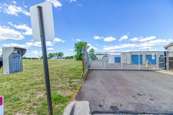 Storage Sense - Lansing - S Creyts Road - 4724 South Creyts Road