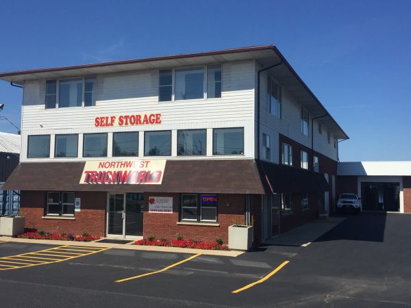 Apple Self Storage in Wauconda, IL - 540 South Rand Road