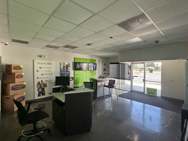 Extra Space Storage - 8184 - Bradenton - Cortez Road West - 1930 Cortez Road West