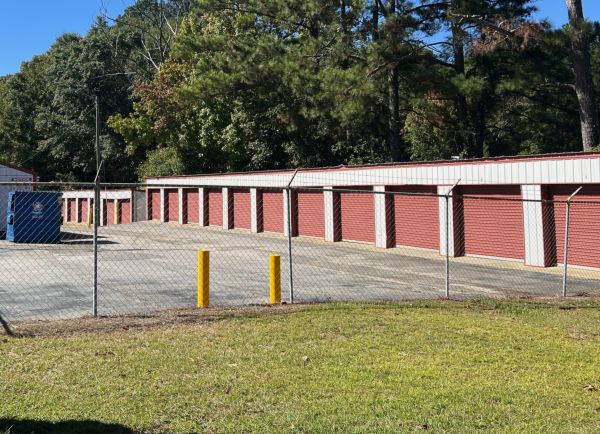 Tri Star Storage Sumter - 2220 Peach Orchard Rd