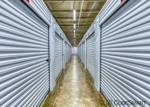 CubeSmart Self Storage - TN Clarksville FT Campbell Blvd - 1886 Fort Campbell Boulevard