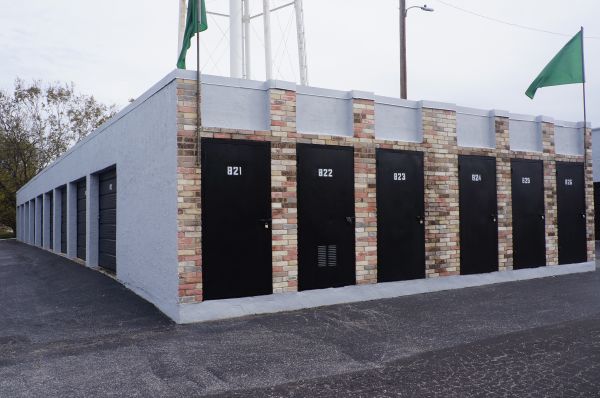 Kirby Self Storage - 4118 Kirby Drive