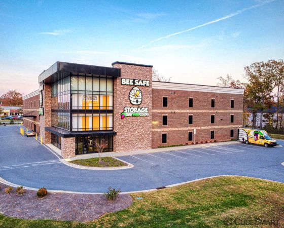 Bee Safe Storage - Greensboro - 5803 W. Gate City Blvd. - 5803 West Gate City Boulevard