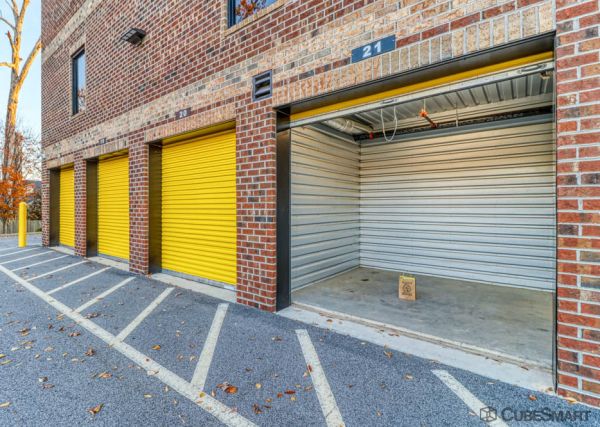 Bee Safe Storage - Greensboro - 5803 W. Gate City Blvd. - 5803 West Gate City Boulevard
