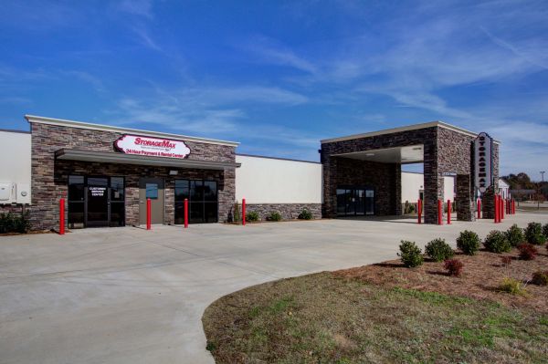 StorageMax Tupelo 4 - 2120 McCullough Boulevard