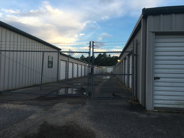Gautier Lock Storage - 2965 Old Spanish Trail