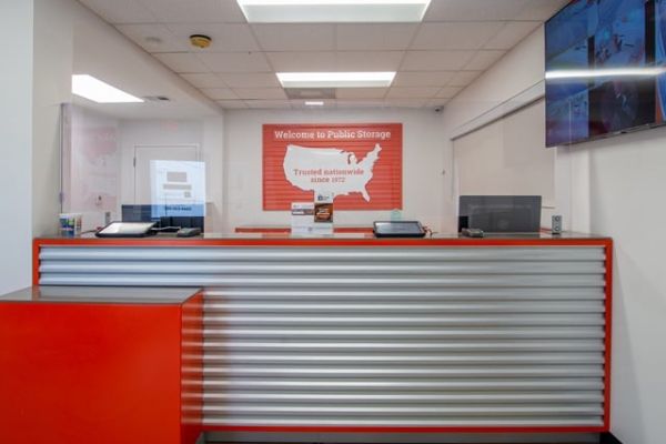 Public Storage - Miami - 7511 NW 73rd Street - 7511 NW 73rd Street