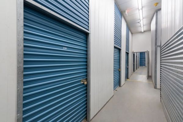 Public Storage - Davie - 8150 W State Road 84 - 8150 W State Road 84