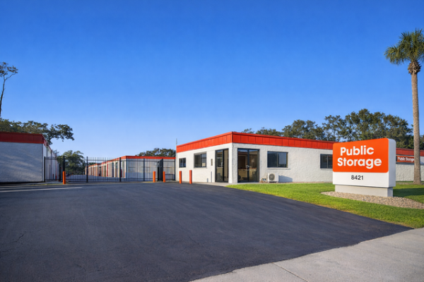 Public Storage - Tampa - 8421 W Hillsborough Ave - 8421 W Hillsborough Ave