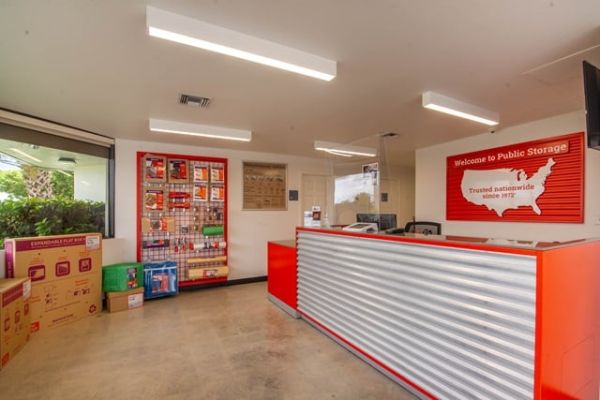 Public Storage - Hialeah - 7200 W 20th Ave - 7200 W 20th Ave