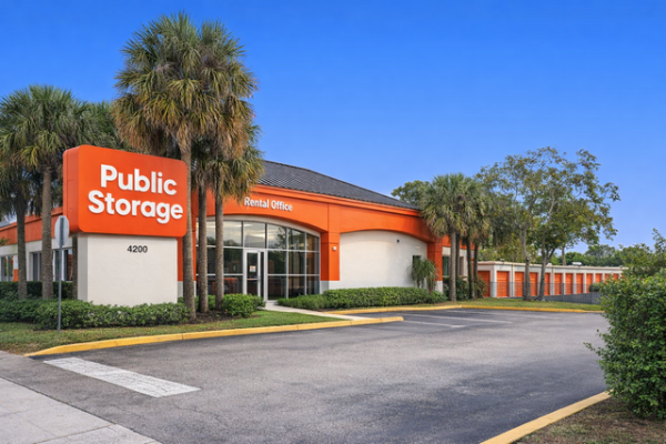 Public Storage - West Palm Beach - 4200 Okeechobee Blvd - 4200 Okeechobee Blvd