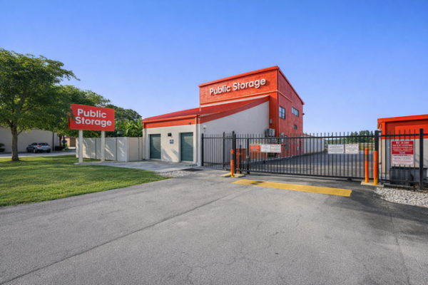 Public Storage - Miami - 16970 NW 4th Ave - 16970 NW 4th Ave