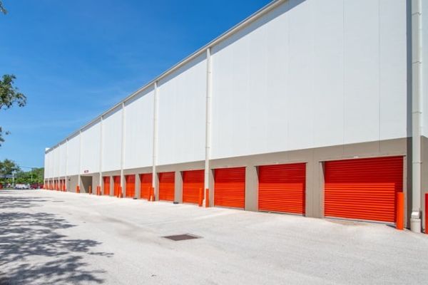 Public Storage - Sarasota - 6133 S Tamiami Trail - 6133 S Tamiami Trail