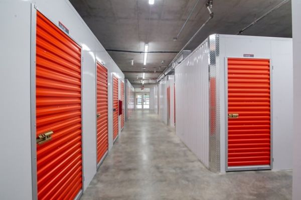 Public Storage - Hialeah - 6550 W 20th Ave - 6550 W 20th Ave