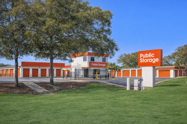Public Storage - Longwood - 570 N US Highway 17 92 - 570 N US Highway 17 92