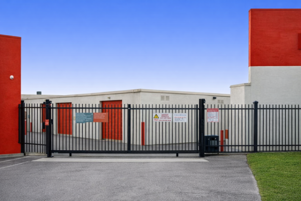 Public Storage - Medley - 7996 NW South River Drive - 7996 NW South River Drive