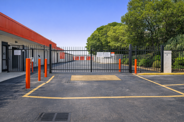 Public Storage - Davie - 2001 SW 70th Ave - 2001 SW 70th Ave