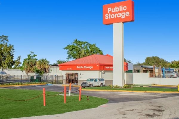 Public Storage - Lantana - 1801 Hypoluxo Road - 1801 Hypoluxo Road