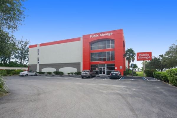 Public Storage - Miami - 12625 SW 137th Ave - 12625 SW 137th Ave