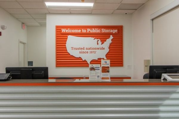 Public Storage - West Palm Beach - 8452 Okeechobee Blvd - 8452 Okeechobee Blvd