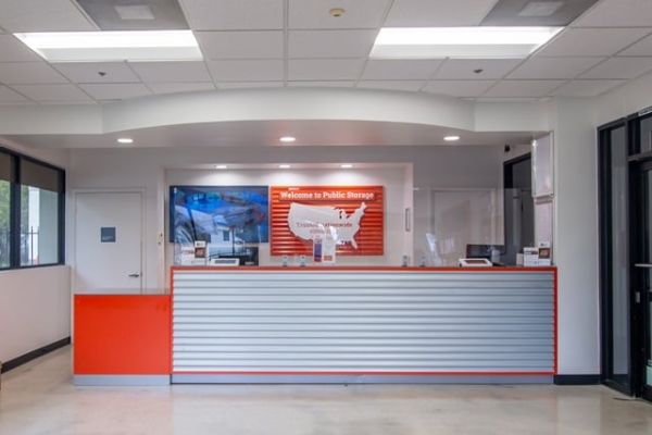 Public Storage - Doral - 9600 NW 40th Street Rd - 9600 NW 40th Street Rd