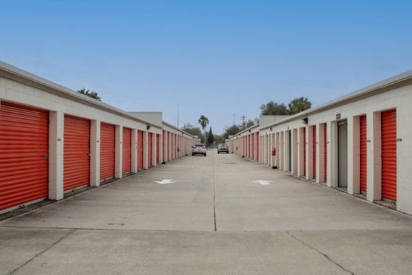 Public Storage - Tampa - 1302 W Kennedy Blvd - 1302 W Kennedy Blvd