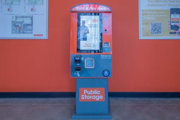 Public Storage - Winter Park - 1842 W Fairbanks Ave - 1842 W Fairbanks Ave