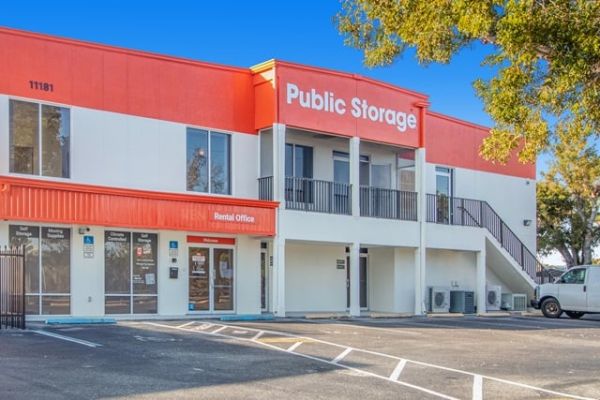 Public Storage - Fort Myers - 11181 Kelly Rd - 11181 Kelly Rd
