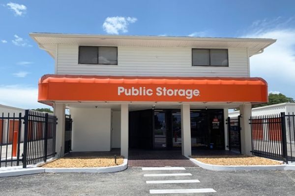 Public Storage - Orlando - 2308 N John Young Pkwy - 2308 N John Young Pkwy
