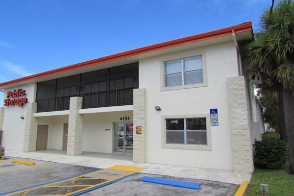 Public Storage - Palm Beach Gardens - 4151 Burns Rd - 4151 Burns Rd