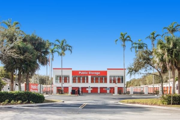 Public Storage - Lake Worth - 6664 Hypoluxo Rd - 6664 Hypoluxo Rd