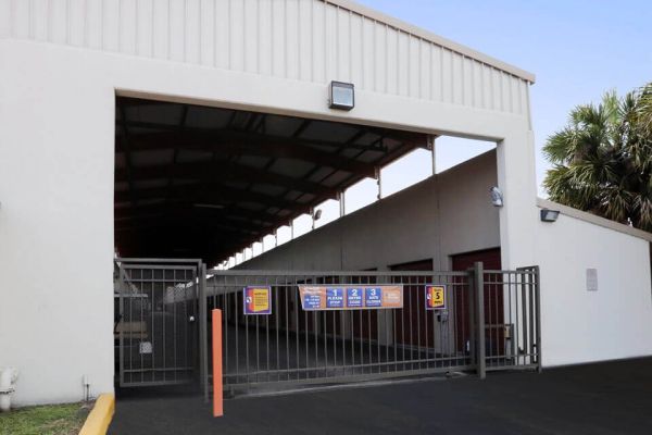 Public Storage - Davie - 250 SW 136th Ave - 250 SW 136th Ave