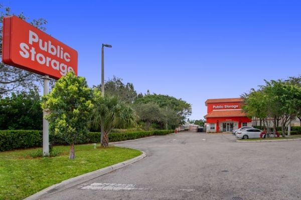 Public Storage - West Palm Beach - 1247 45th Street - 1247 45th Street