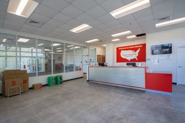 Public Storage - Ft Lauderdale - 701 SE 24th St - 701 SE 24th St