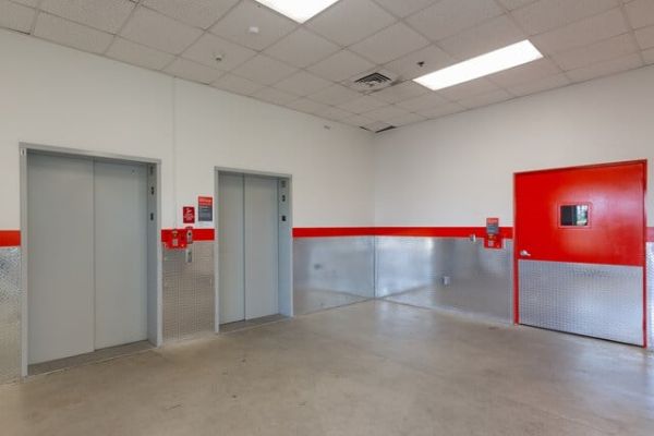 Public Storage - Ft Lauderdale - 701 SE 24th St - 701 SE 24th St