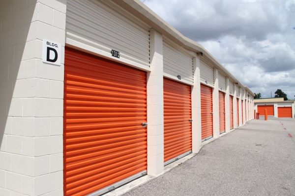 Public Storage - Orlando - 8255 Silver Star Rd - 8255 Silver Star Rd