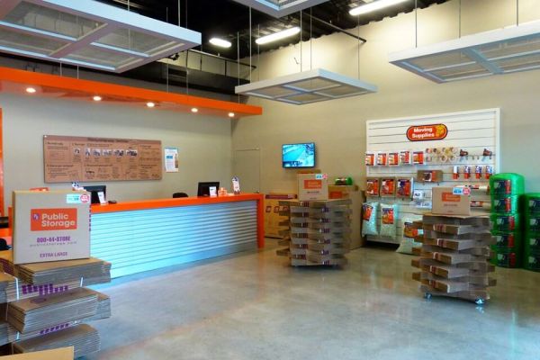 Public Storage - Miami - 8477 SW 40th Street - 8477 SW 40th Street