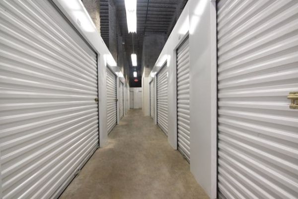 Public Storage - Miami - 2190 SW 8th St - 2190 SW 8th St