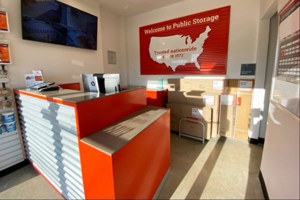 Public Storage - Houston - 5707 Bingle Road - 5707 Bingle Road