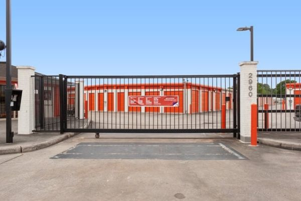Public Storage - Houston - 2960 FM 1960 Road E - 2960 FM 1960 Rd E
