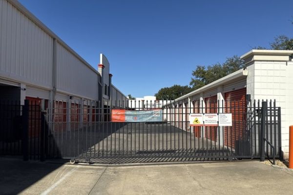Public Storage - Tampa - 3413 W Hillsborough Ave - 3413 W Hillsborough Ave