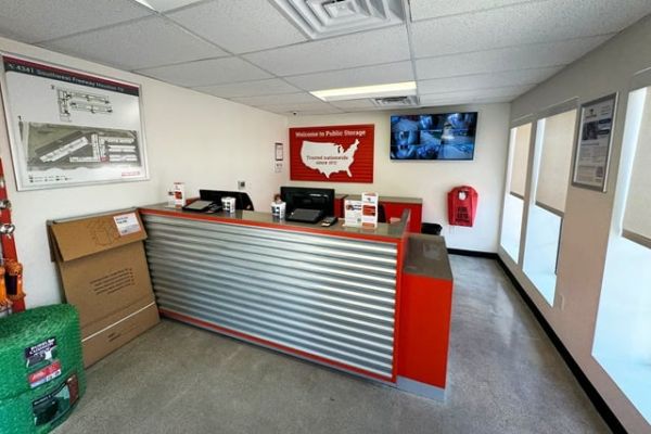 Public Storage - Houston - 4341 Southwest Freeway - 4341 Southwest Freeway