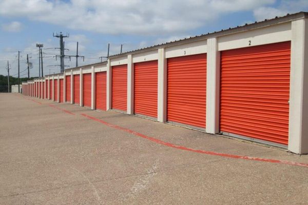 Public Storage - Carrollton - 1225 West Trinity Mills Rd - 1225 West Trinity Mills Rd