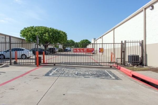 Public Storage - Lewisville - 1474 Justin Road 407 - 1474 Justin Road 407